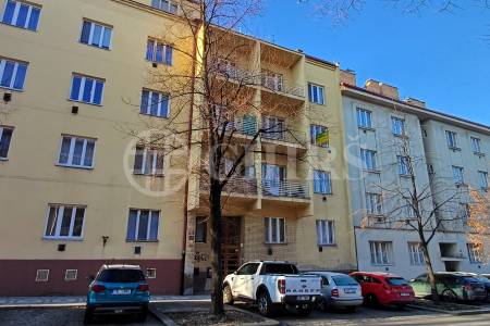 Prodej bytu 2+1/2 x L/S, OV, 68m2, ul. Terronská 657/43, P-6 Bubeneč