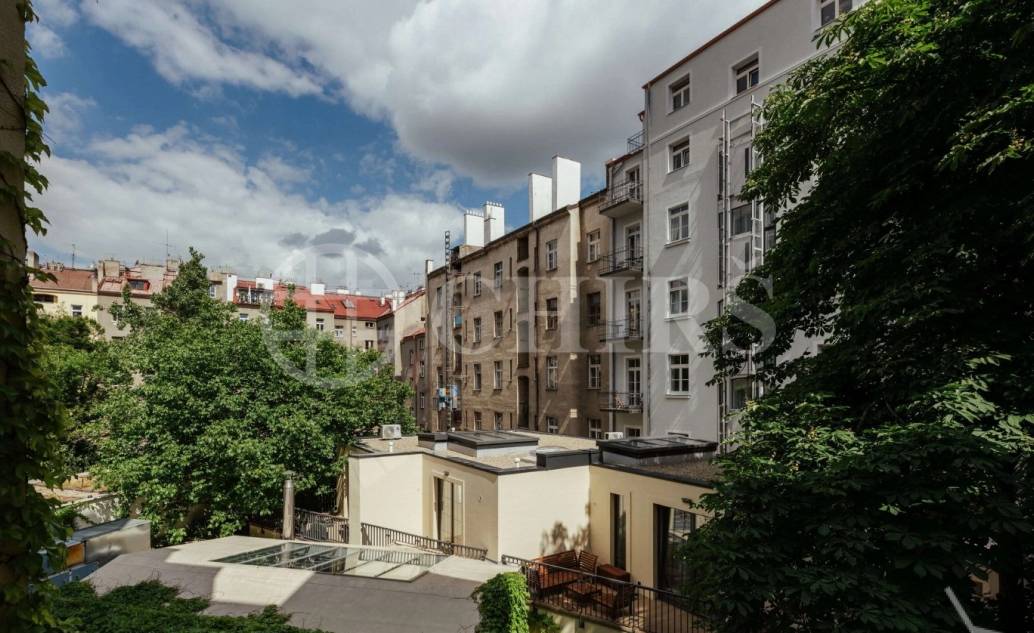 Prodej bytu 1+kk, OV, 27,40 m2, ul. Na Výšinách 900/8, Praha 7 - Bubeneč