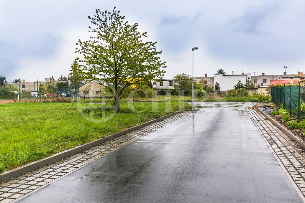 Prodej pozemku 1332m2, OV, ul. Klidná, Horní Beřkovice