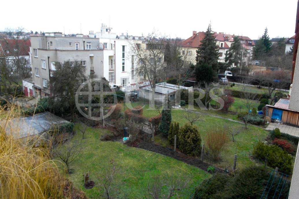 Pronájem luxusního bytu 4+kk, 147 m2, U třetí baterie, Praha 6.  