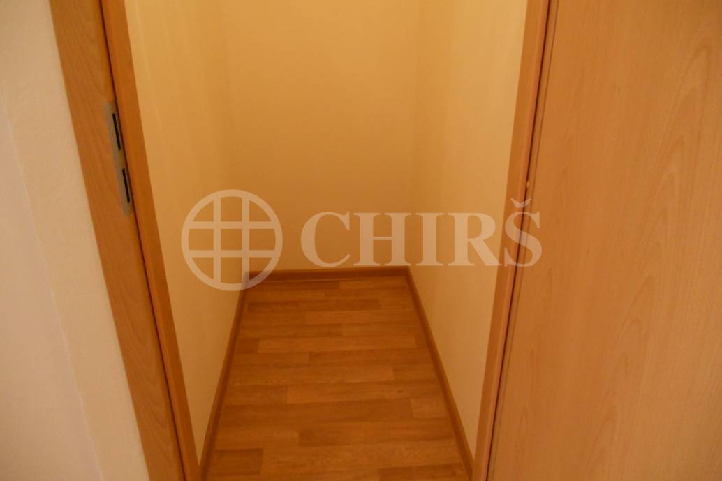 Prodej bytu 3+1/L, OV, 79m2, ul. Chudenická 1060/28, Praha 10 - Hostivař