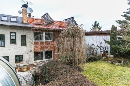 Prodej rodinného domu 6+1,OV, ul.Kopeckého 79, Černošice