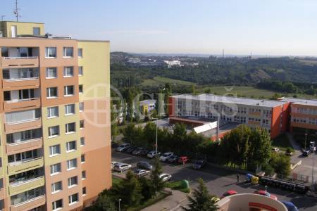 Prodej bytu 3+1/L, 80 m2, ul.Borovanského 2217/5, Praha 5