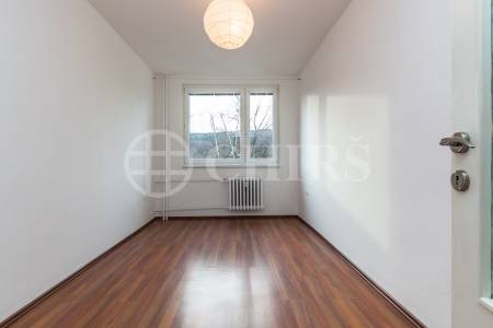 Pronájem bytu 2+kk, OV, 48m2, ul. Zahradníčkova 1126/18, Praha 5 - Košíře