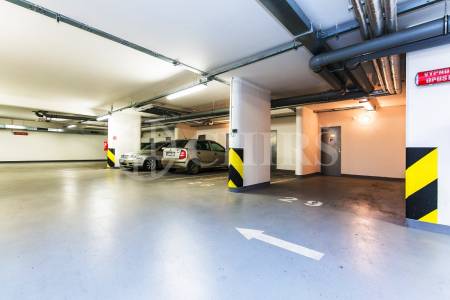 Prodej bytu 1+kk s balkonem a garážovým stáním, OV, 29,5m2, ul. Na Výrovně 2693/2, Praha 5 - Stodůlky