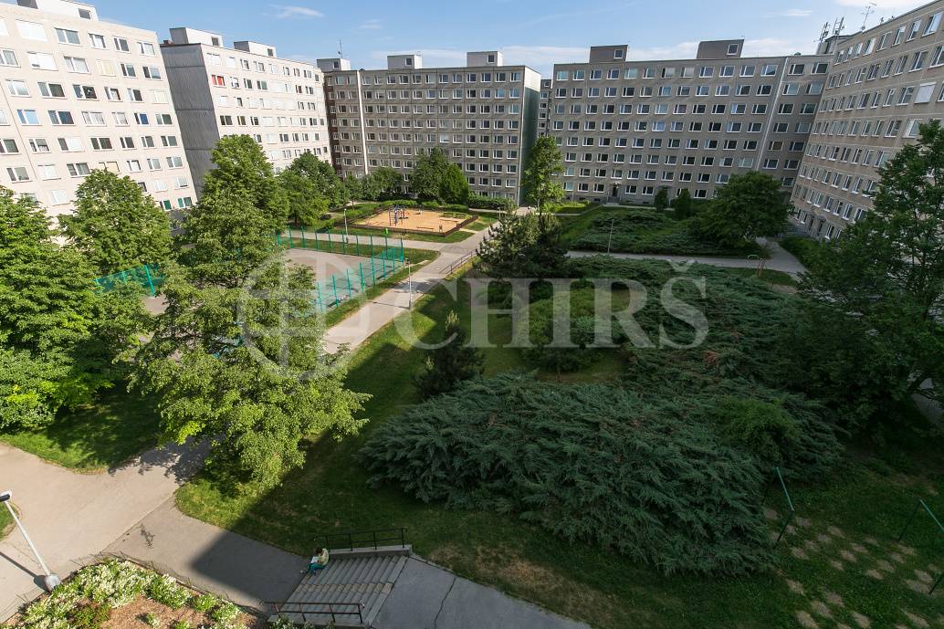 Prodej bytu 3+1 s lodžií, OV, 70m2, ul. Borovanského 2218/7, Praha 5 - Velká Ohrada