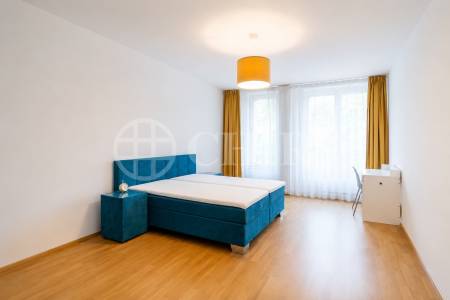 Pronájem bytu 4+kk s lodžií, OV, 152m2, ul. Švédská 1010/15, Praha 5 - Smíchov