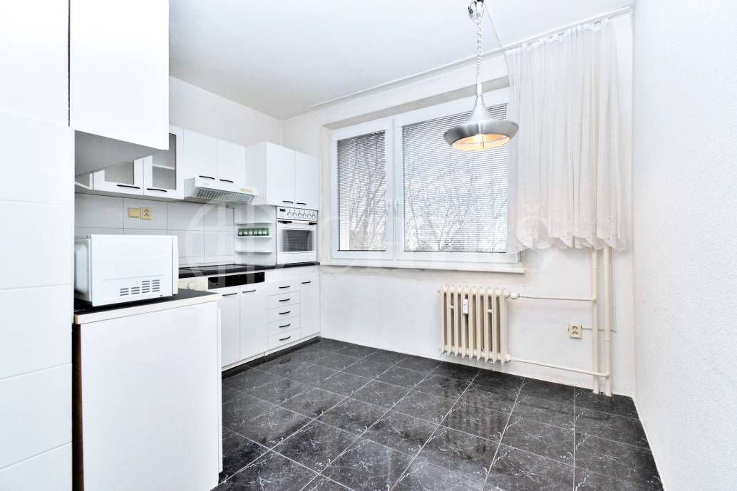 Predaj 2-izbového bytu s balkónom, OV, 62m2, ul. Štefunkova 3143/13, Bratislava - Ružinov