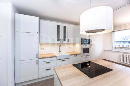 Pronájem bytu 3+kk s lodžií a sklepem, OV, 83m2, ul. Petržílkova 2486/46, Praha 5 - Stodůlky