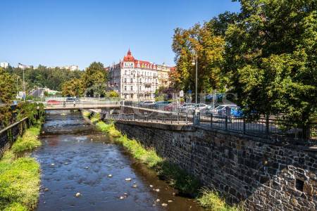 Prodej bytu 2+1, OV, 74m2, ul. Nábřeží Jana Palacha 1026/22, Karlovy Vary