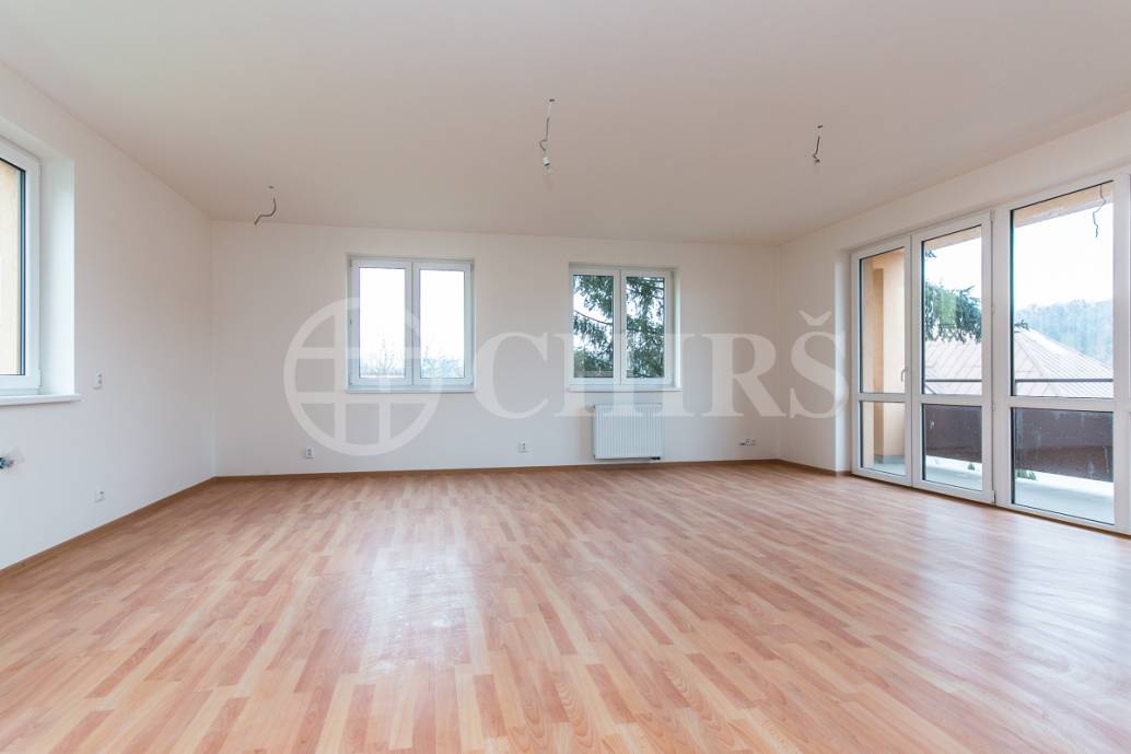 Prodej RD 6+kk se zahradou, 250 m2, ul. Jakubovská 766/278, Praha 9 - Hostavice