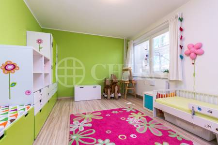 Pronájem bytu 4+kk se dvěma lodžiemi a garáží, OV, 110 m2, ul. Na Špitálce 2446/5, Praha 6 - Hanspaulka