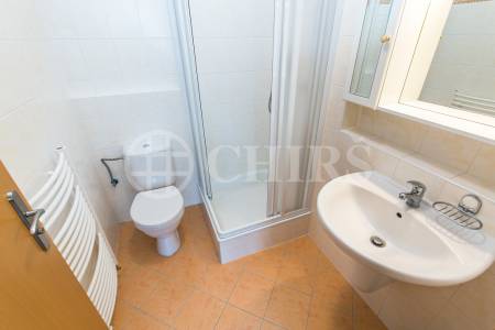 Prodej bytu 4+kk s lodžií a garážovým stáním, OV, 99m2, ul. Berlínská 1491/9, Praha 10 - Hostivař