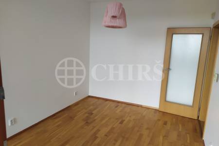 Pronájem bytu 3+kk s lodžií, balkonem, garážovým stáním a sklepem, OV, 78m2, ul. Nad Dalejským údolím 2688/1, Praha 5 - Stodůlky