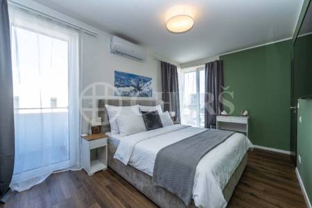 Prodej rodinného domu 4+kk, 119 m2, se zahradou a garáží, ul. Emy Destinové 519, Jinočany