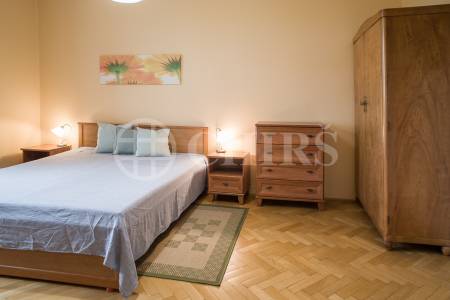 Pronájem bytu 2+1, OV, 56m2, ul. Nad Octárnou, Praha 6