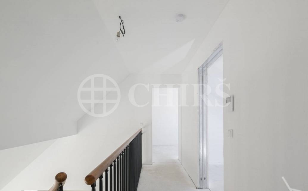 Prodej rozestavěné bytové jednotky - mezonet  3+kk, balkon, OV, 105,3 m², ul. Na Výšinách 900/8 - Praha 7 - Bubeneč