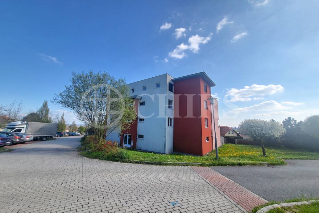 Prodej bytu 2+kk s předzahrádkou, OV, cca 50m2, ul. Kotíkovská 1250/65, Plzeň