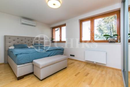 Pronájem bytu 4+kk, OV, 108m2, ul.  Čínská 717/13, Praha 6 - Bubeneč
