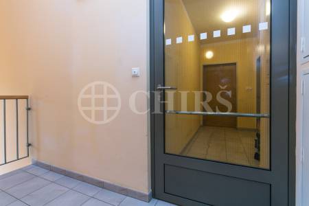 Pronájem bytu 1+1 s terasou, OV, 36m2, ul. Za zámečkem 744/7, Praha 5 - Jinonice