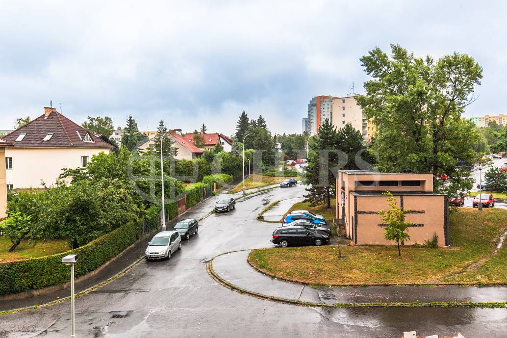 Prodej bytu 2+kk, OV, 41m2, ul. Písnická 765/25, Praha 4 - Kamýk