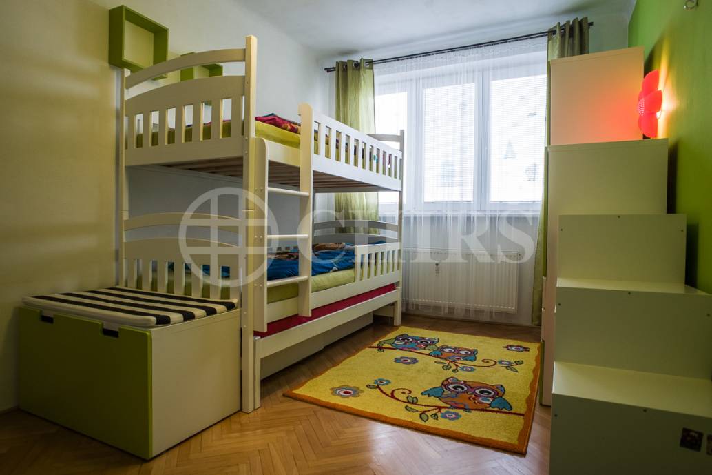 Prodej bytu 2+1, DV s převodem do OV, 53m2, ul. Čermákova 2053/80, Plzeň