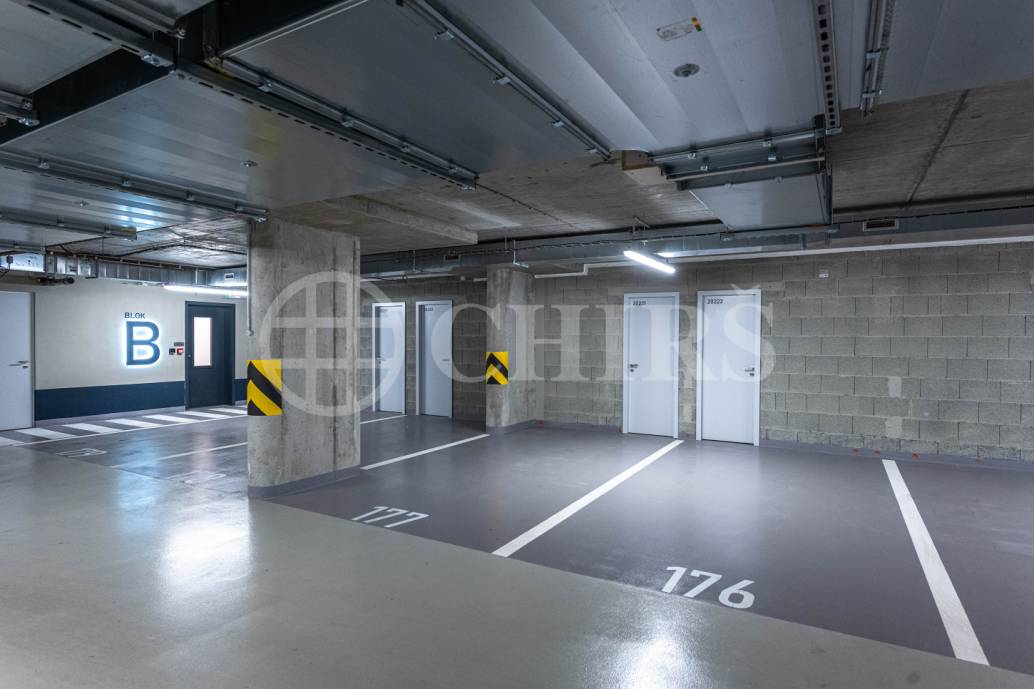 Pronájem bytu 2+kk s garážovým stáním a sklepem, OV, 44 m2, ul. Hábova 3209/5b, Praha 13 - Stodůlky