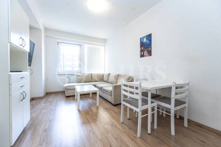 Prodej bytu 1+kk, OV, 40,8 m2, ul. Peroutkova 531/81, Praha 5 - Jinonice