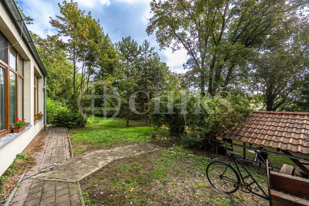 Prodej stavebního pozemku, 1168 m2, ul. Nad Konečnou, Praha 5 - Hlubočepy
