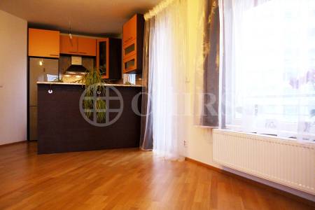Prodej bytu 4+kk, OV, 134m2, ul. Sazovická 458/30, Praha 5