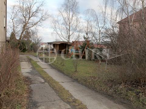 Prodej půdního prostoru, OV, 190m2, ul. Komenského 210, Praha západ - Jinočany