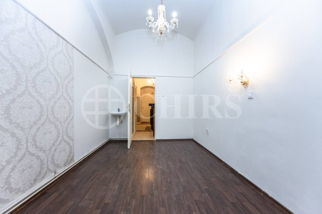 Pronájem komerčního prostoru, OV, 32 m2, ul. Salmovská 1517/14, Praha 2 - Nové město
