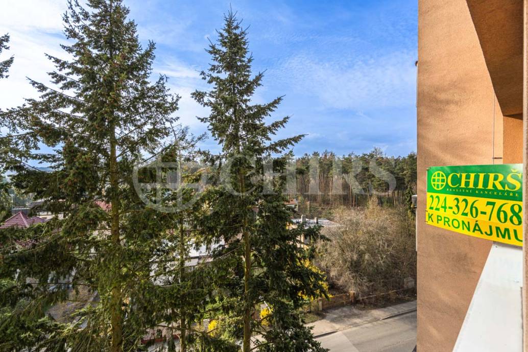 Pronájem bytu 1+kk, OV, 26m2, ul. Ústecká 3046, Kladno - Kročehlavy