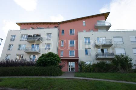 Prodej bytu 4+kk/T/GS, 105 m2 + 58 m2 terasa, Holubí 7, Praha 6 - Suchdol