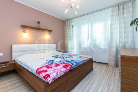 Pronájem bytu 4+kk se dvěma lodžiemi a garáží, OV, 110 m2, ul. Na Špitálce 2446/5, Praha 6 - Hanspaulka