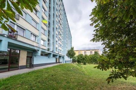 Prodej bytu 2+1 s lodžií, OV, 63m2, ul. Šiškova 1228/9, Praha 8 - Kobylisy