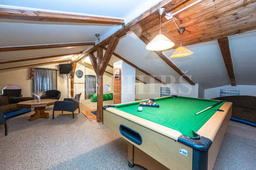 Prodej penzionu, 12 apartmánů, restaurace, OV, 4538m2, Kořenov, Jablonec nad Nisou, Liberecký kraj