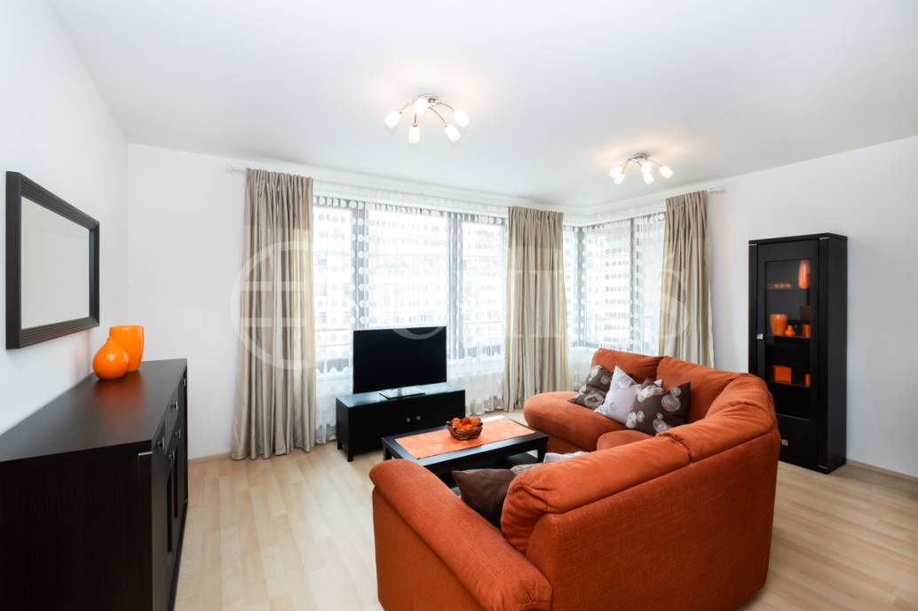 Prodej bytu 2+kk s lodžií a sklepem, OV, 60 m2, ul. Musílkova 1311/5b, Praha 5 - Košíře
