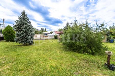 Prodej stavebního pozemku, 802 m2, obec Konárovice, okres Kolín