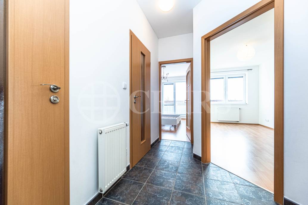 Pronájem bytu 3+kk, OV, 79 m2, ul. Dělená 976/3, Praha 5 - Řeporyje