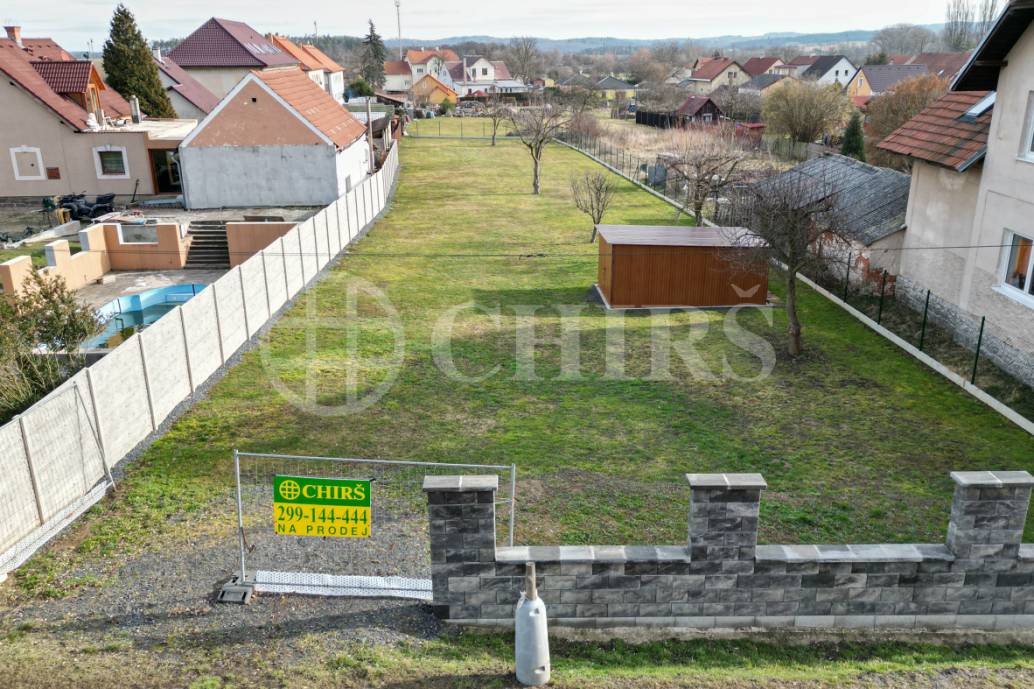 Prodej zasíťovaného stavebního pozemku, OV, 1542m2, obec Blatno u Podbořan, okr. Louny