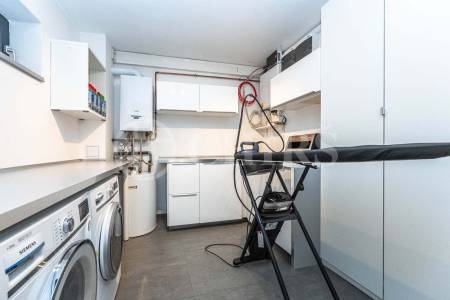 Prodej rodinného domu 5+kk s terasou, dvěma garážemi a zahradou, ul. K Rozvodně 1094/26, Praha 5 - Slivenec