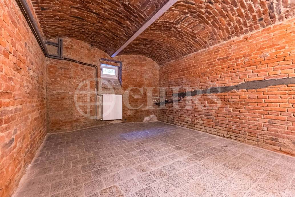 Pronájem RD 5+1 se zahradou, OV, ul. Na Ořechovce 201/20, Praha 6 - Střešovice