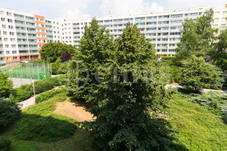 Pronájem bytu 3+kk s lodžií, OV, 84m2, ul. Janského 2417/27, Praha 5 - Stodůlky