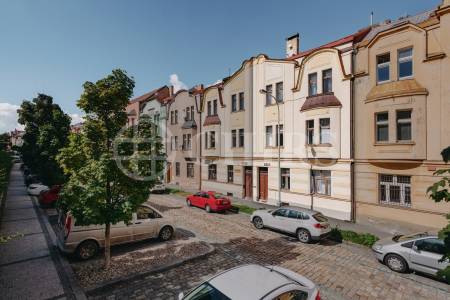 Prodej rozestavěného nebytového prostoru (č. 23) 174 m2, Na Petynce 147/98, Praha 6