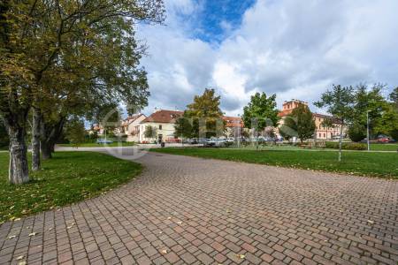 Pronájem restaurace, OV, 140m2, ul. Husovo nám., Hostivice