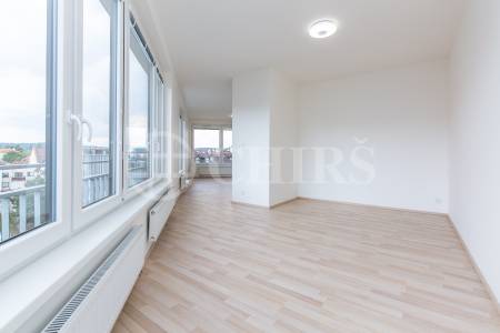 Pronájem bytu 1+kk s balkonem a 2x parkovacím stáním, OV, 59m2, ul. Soukalova 2212/6b, Praha 4 - Modřany