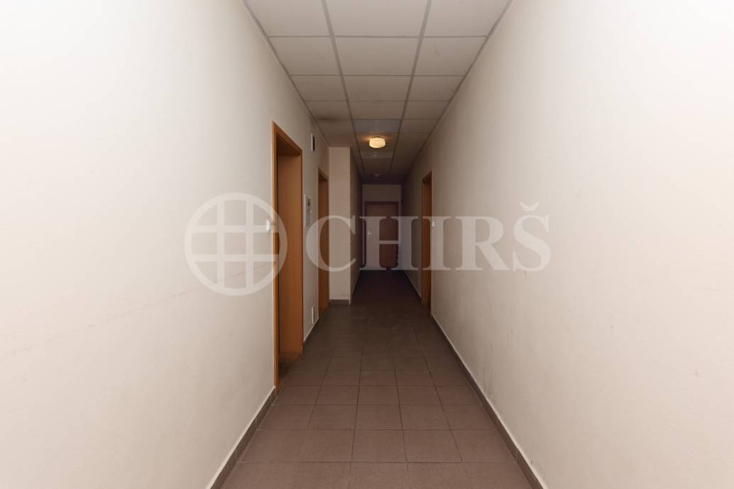 Pronájem komerčního objektu, OV, 62m2, ul. Hrdinů 4, Horoměřice, okr. Praha-západ