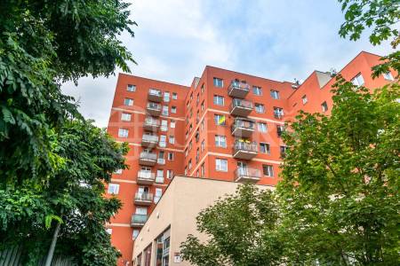 Prodej bytu 3+kk s balkonem, OV, 74m2, ul. U Kamýku 1001/6, Praha 4 - Kamýk