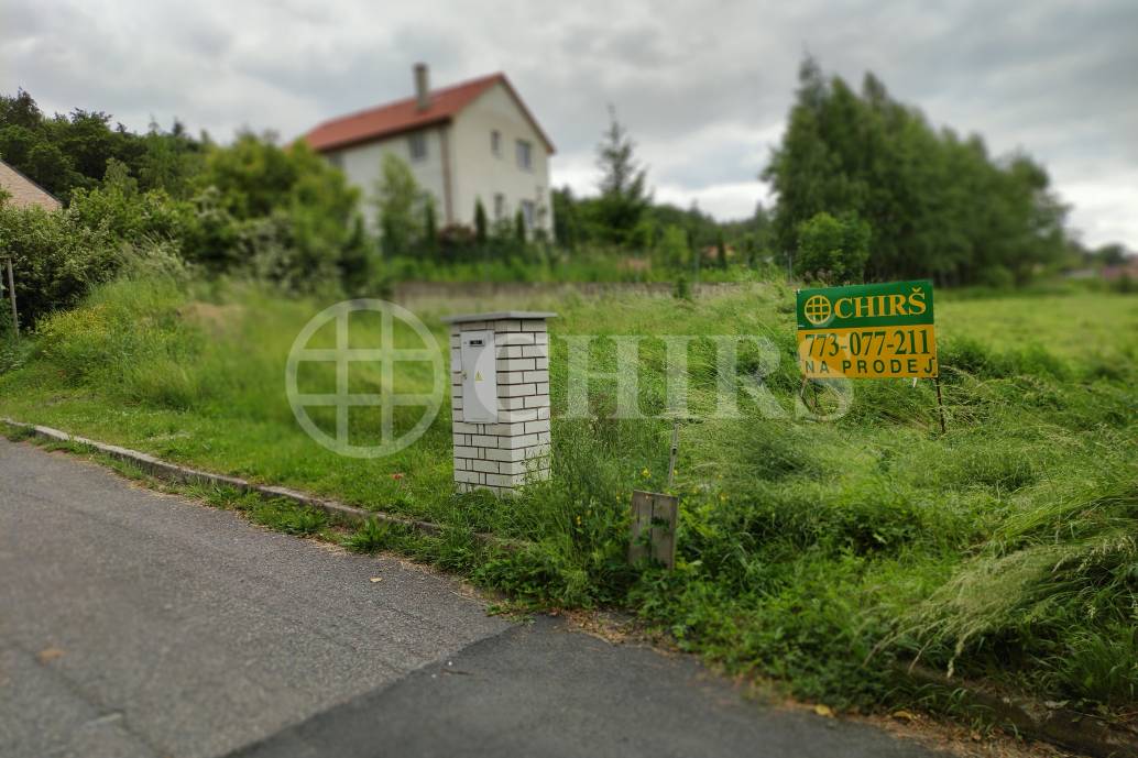 Prodej dvou pozemků, Tuchoměřice, Praha-západ. 